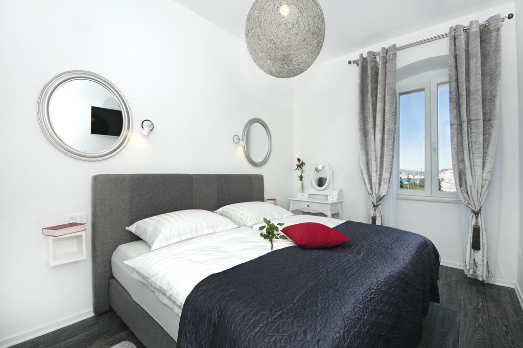 Apartments Mihaela Split Extérieur photo